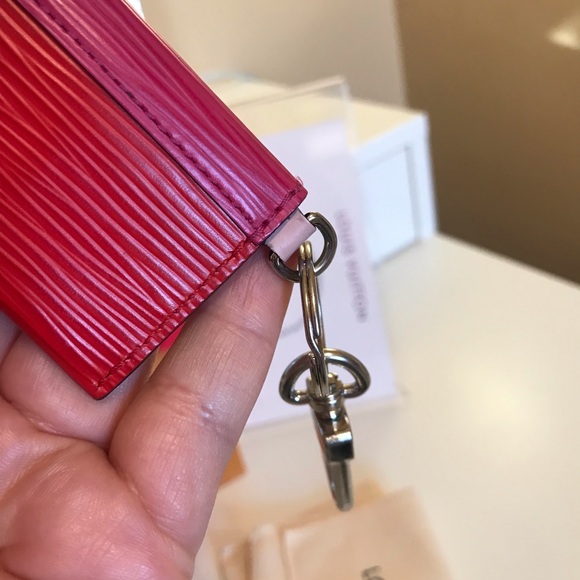 ❌SOLD❌Louis Vuitton Envelope Bag Charm - Picture 8 of 8